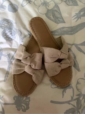 A New Day size 9 Slides